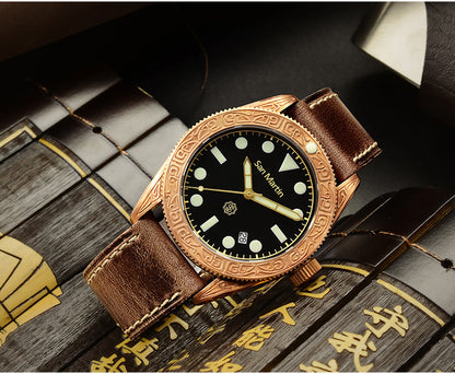 Stylish bronze diving watches