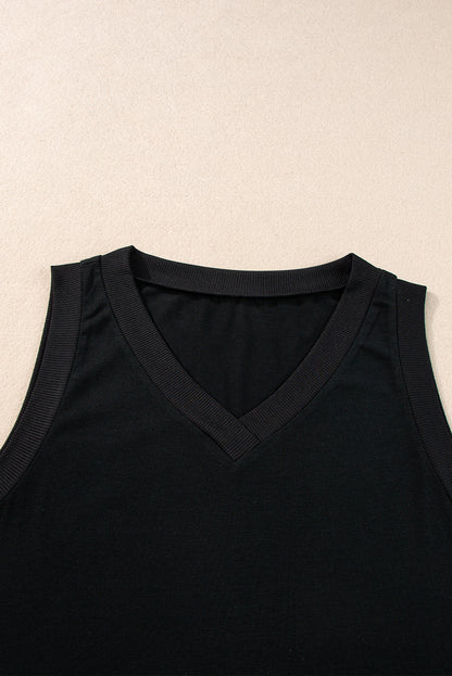 Schwarzes gestricktes Tanktop mit V-Ausschnitt