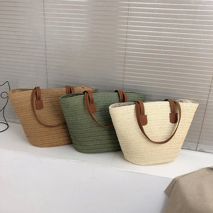 Fashionable beach bag