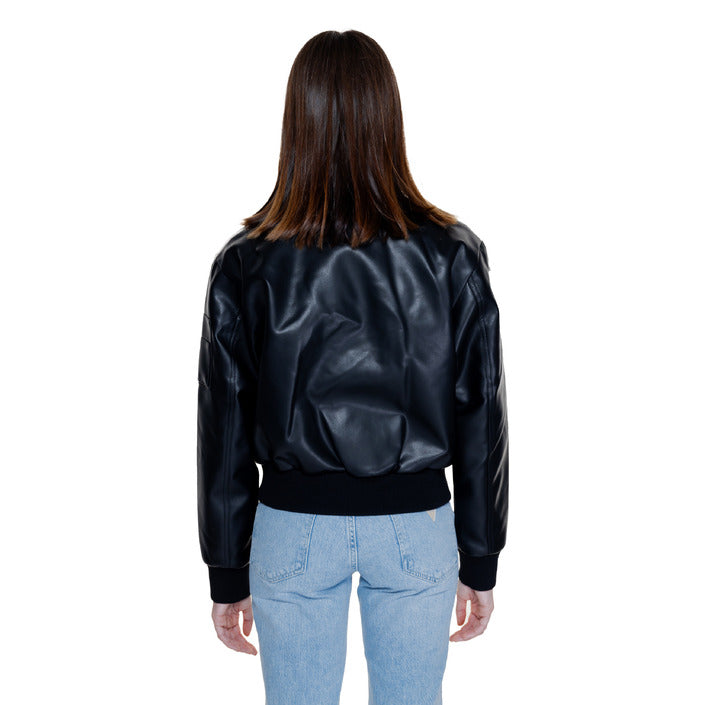 Calvin Klein Women's Jacket - For All Seasons