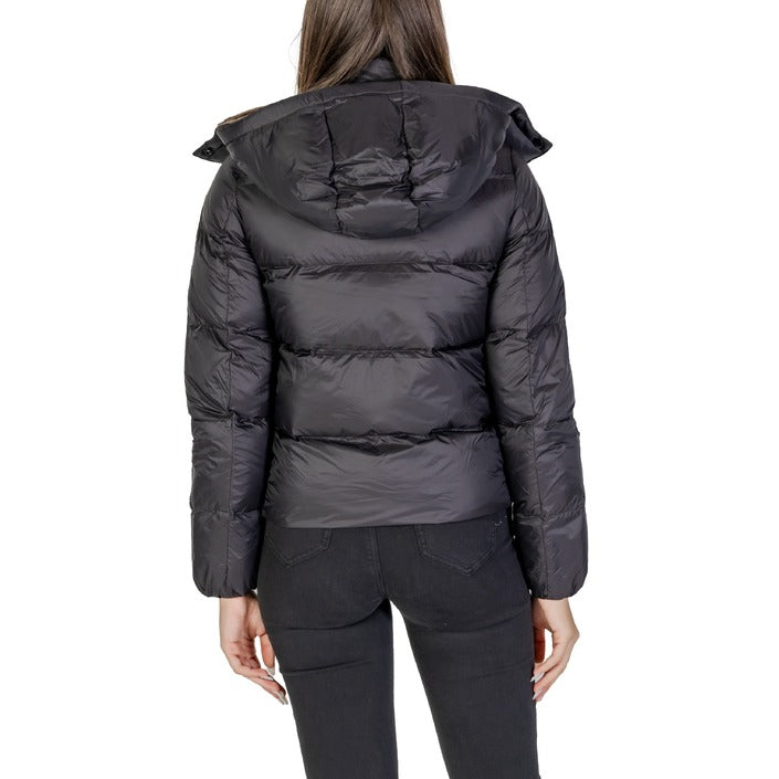 Calvin Klein Damen-Windbreaker – Stilvoll und schützend für Herbst und Winter