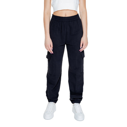 Calvin Klein Women's Pants - For All Seasons