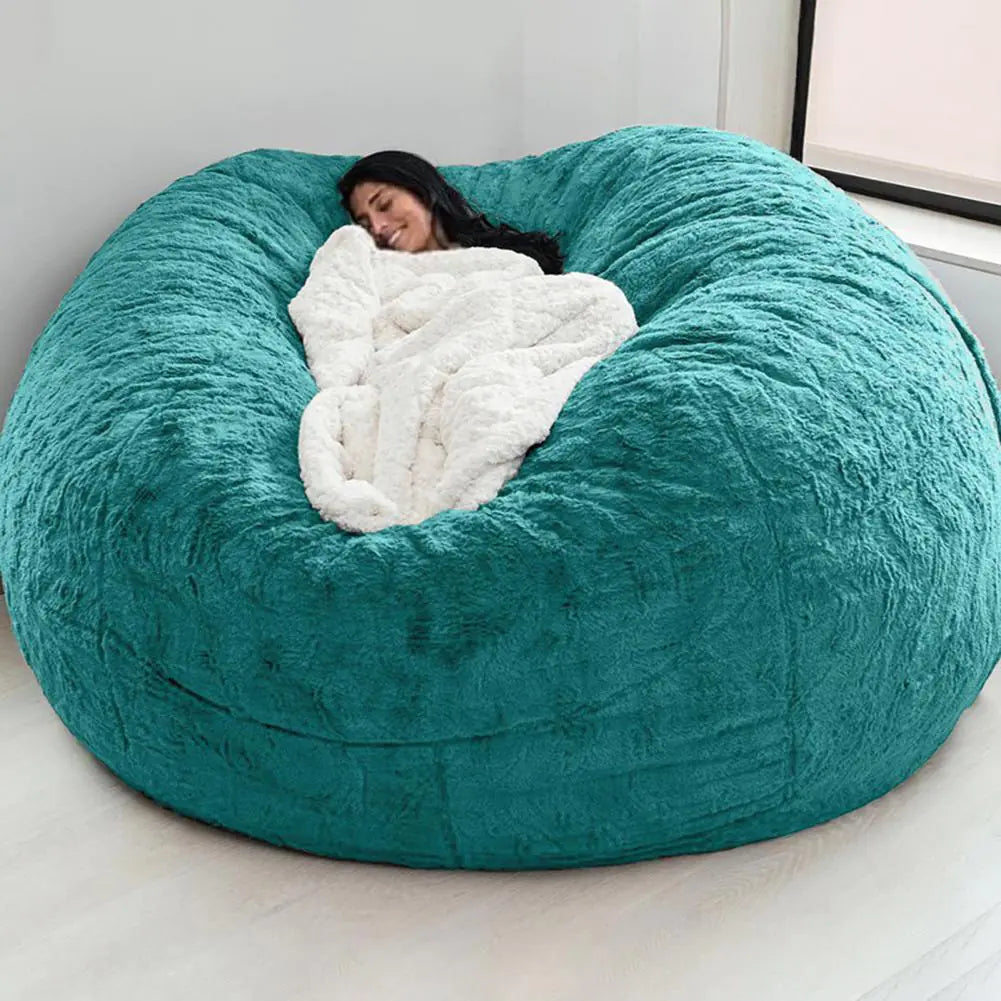 Heat Up Your Winter with the Luxury Faux Fur Lounge Beanbag – Where Comfort Becomes Queen!