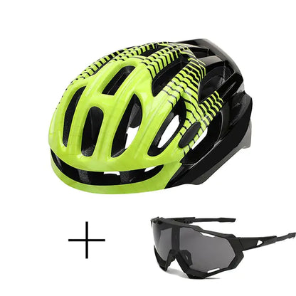 Racing bike helmet aero