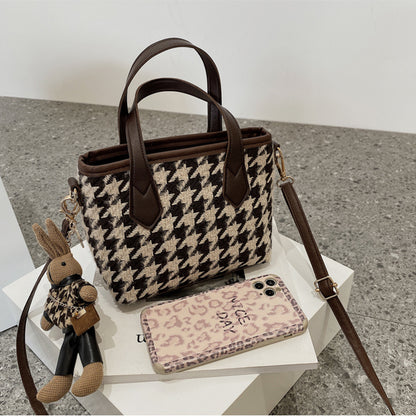 Fashionable Houndstooth Shoulder Bags