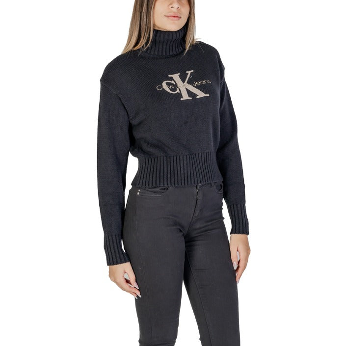 Calvin Klein Women's Knitwear - Luxury Sweaters for Fall and Winter