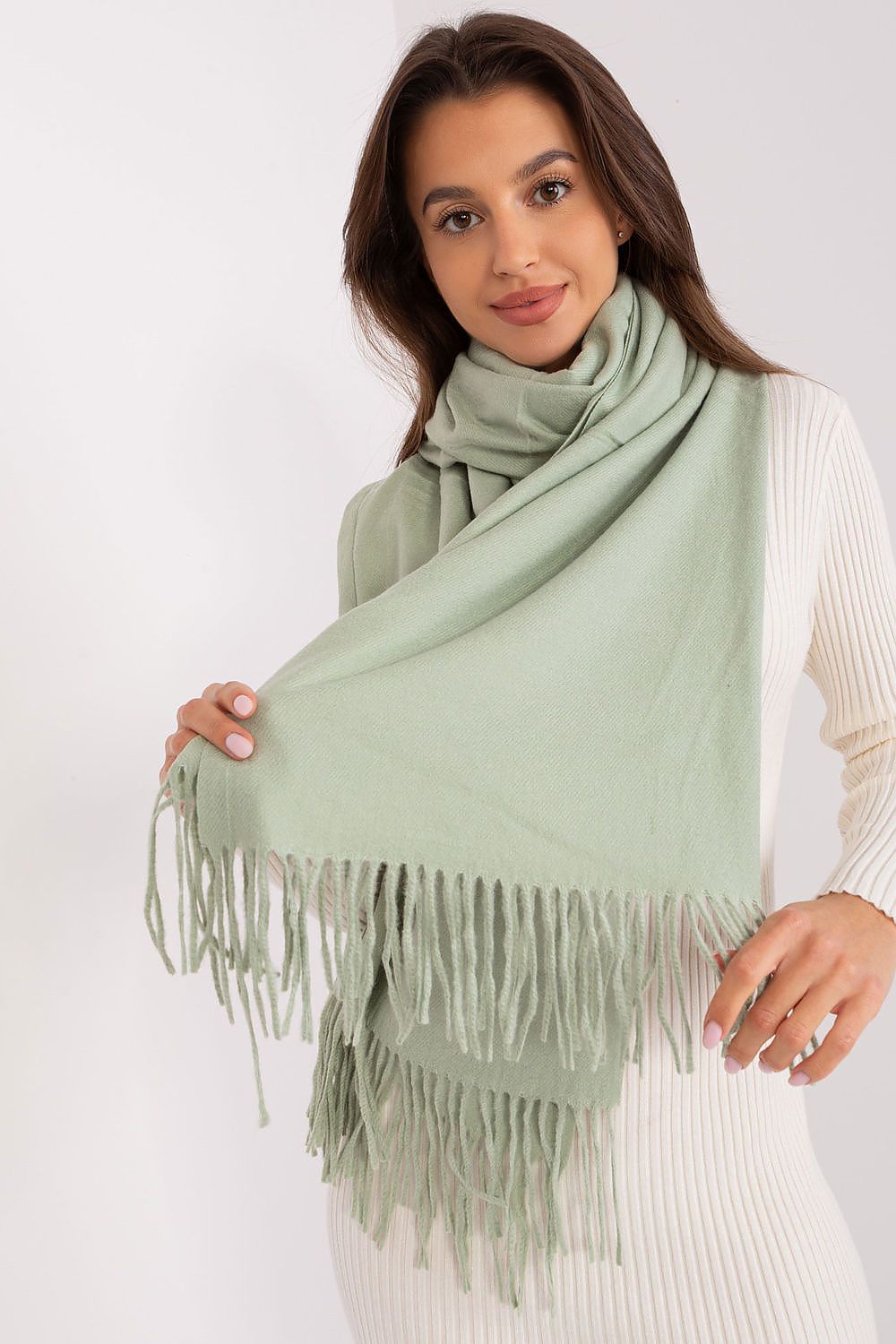 AT Scarf Model 187617 - Stylish and Comfortable