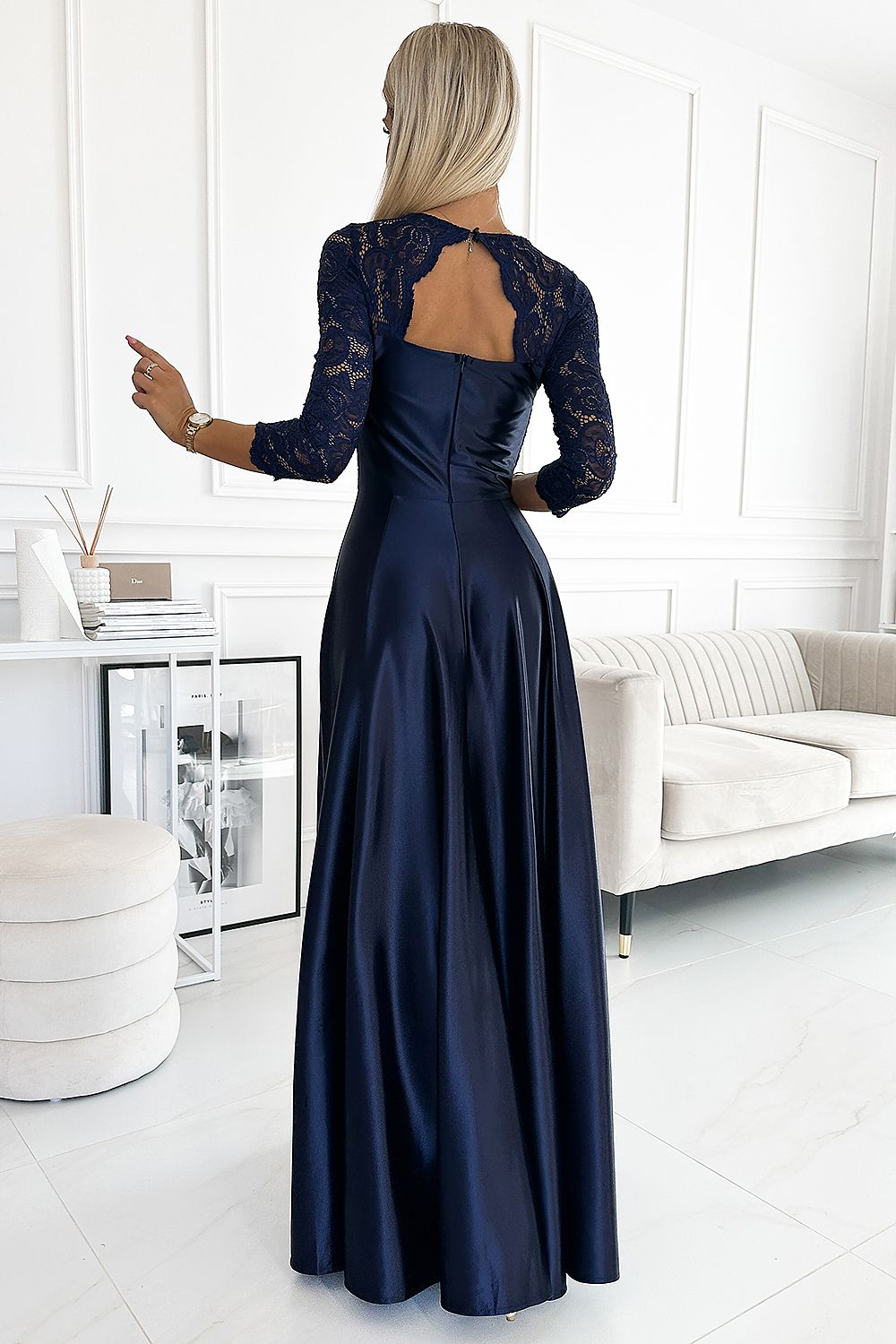 Long dress model 193523 Numoco