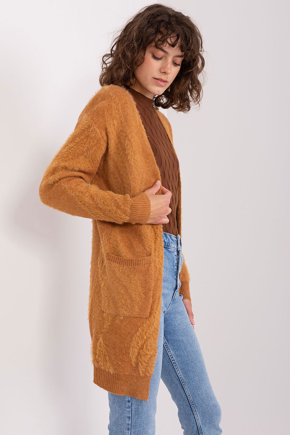 Strickjacke Modell 188288 AT