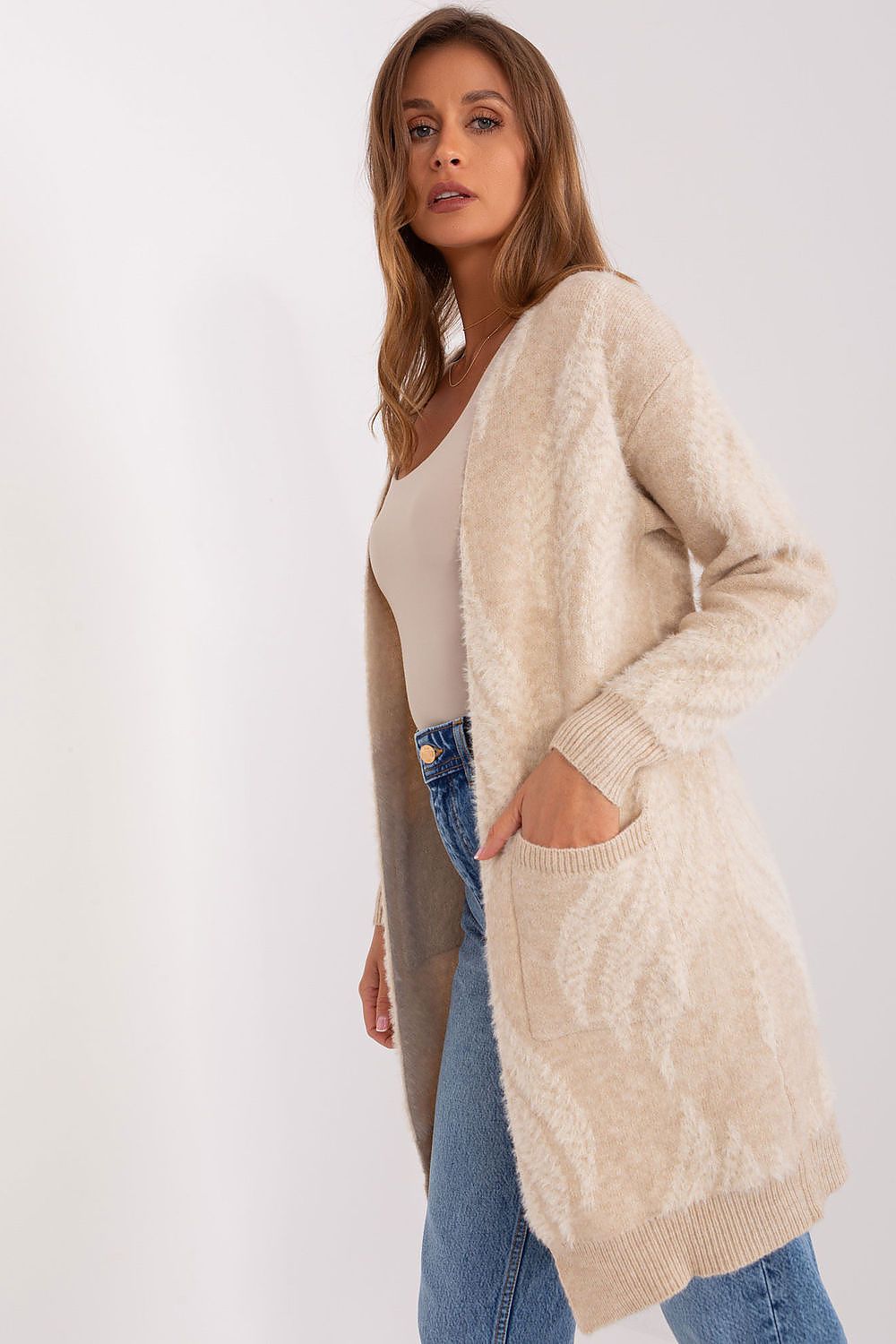 Strickjacke Modell 188288 AT