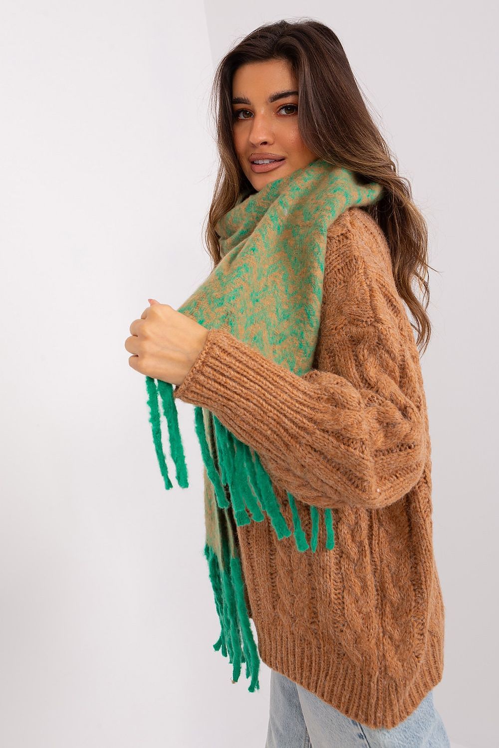 scarf model 189246 AT