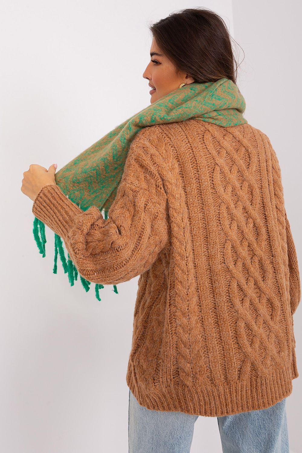 scarf model 189246 AT