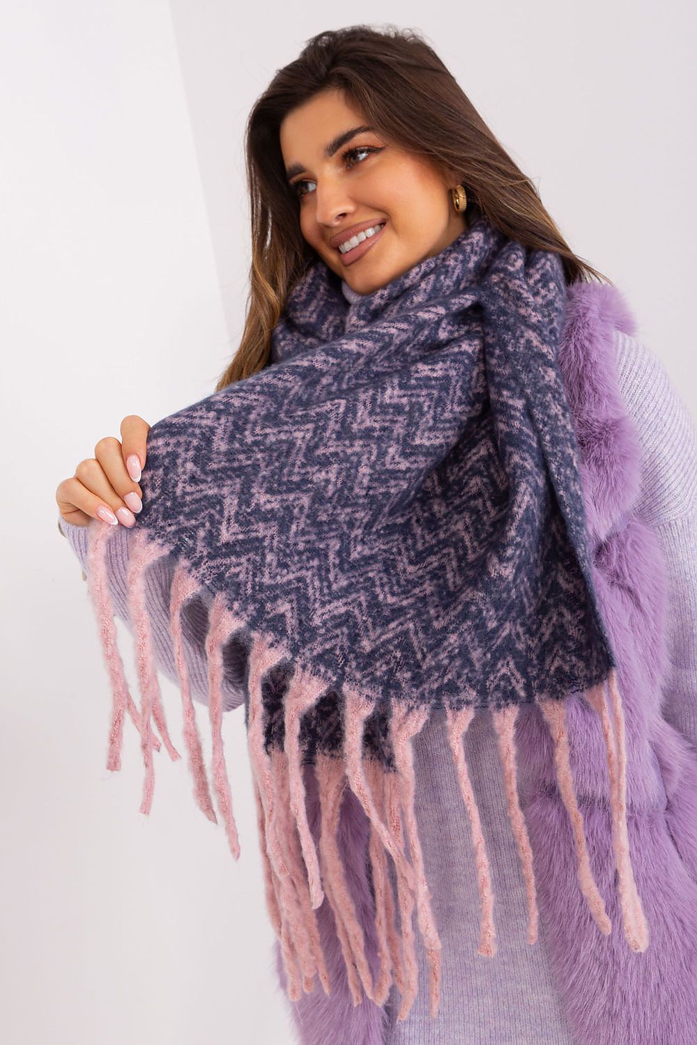 scarf model 189246 AT