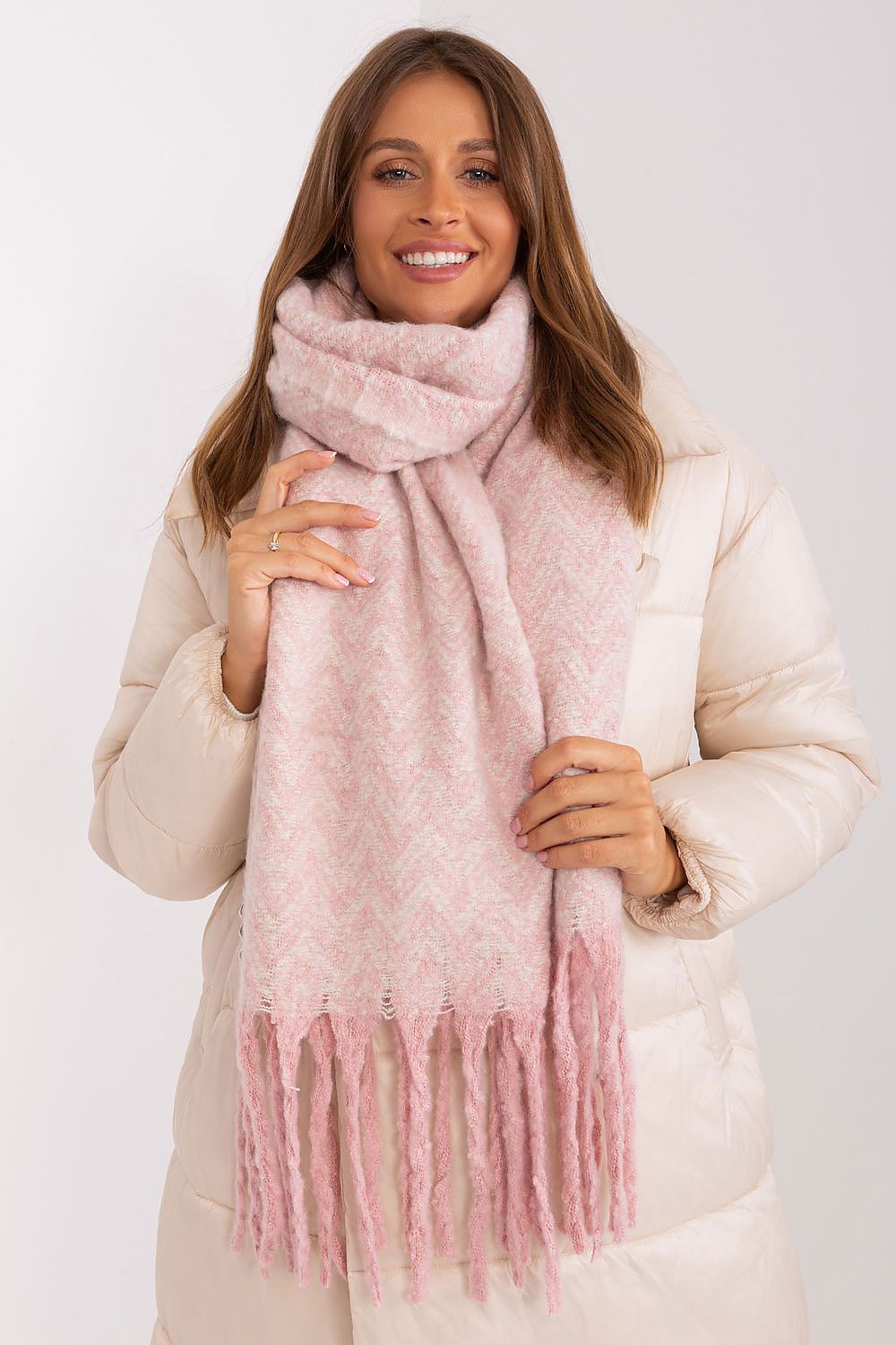 scarf model 189246 AT