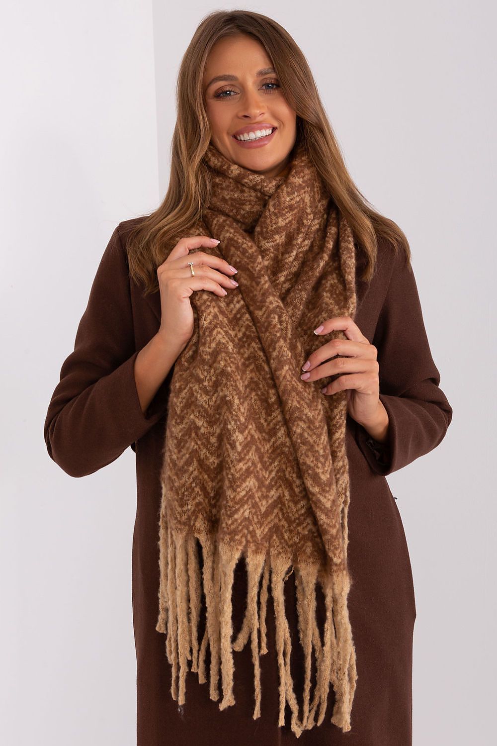 scarf model 189246 AT