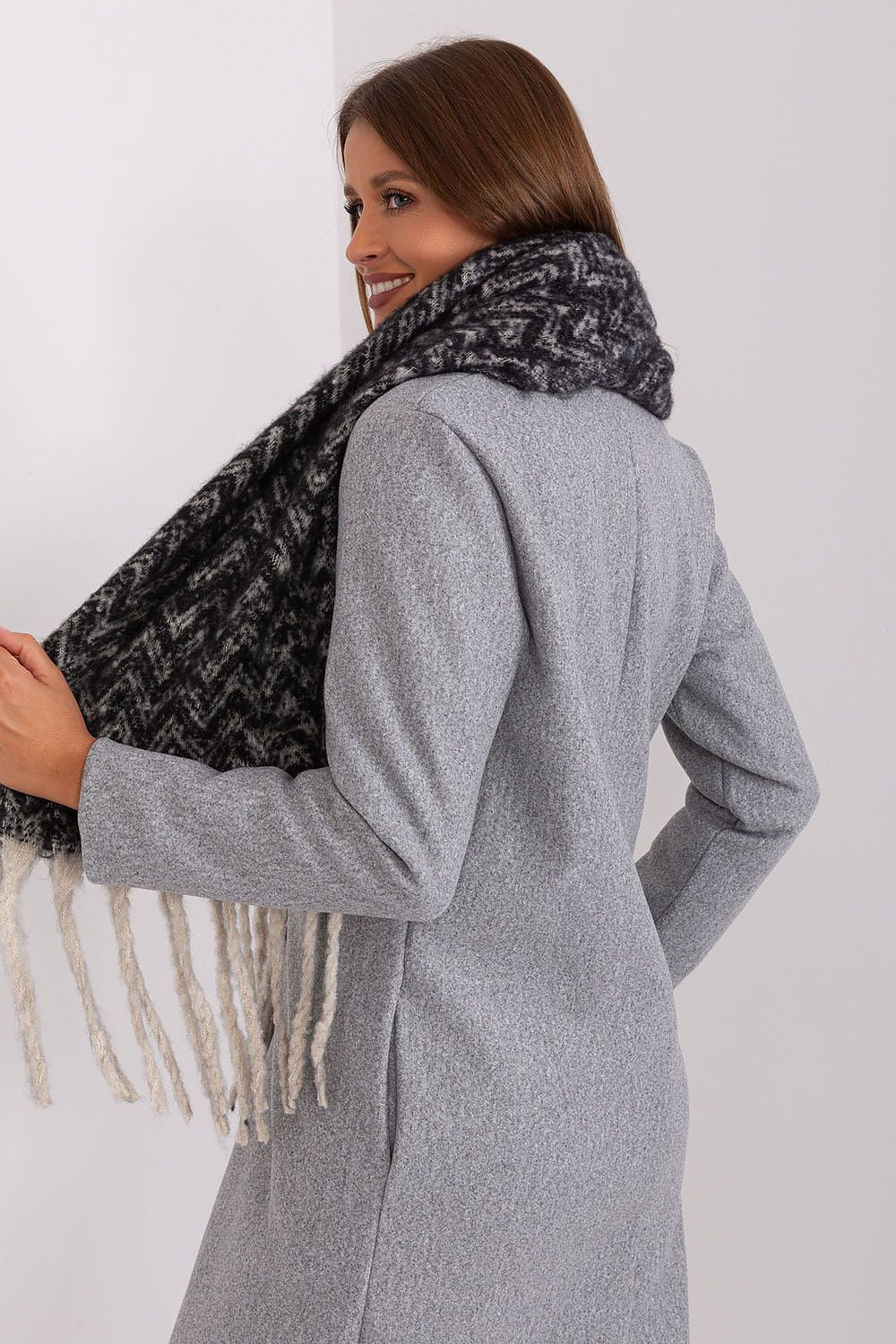 scarf model 189246 AT