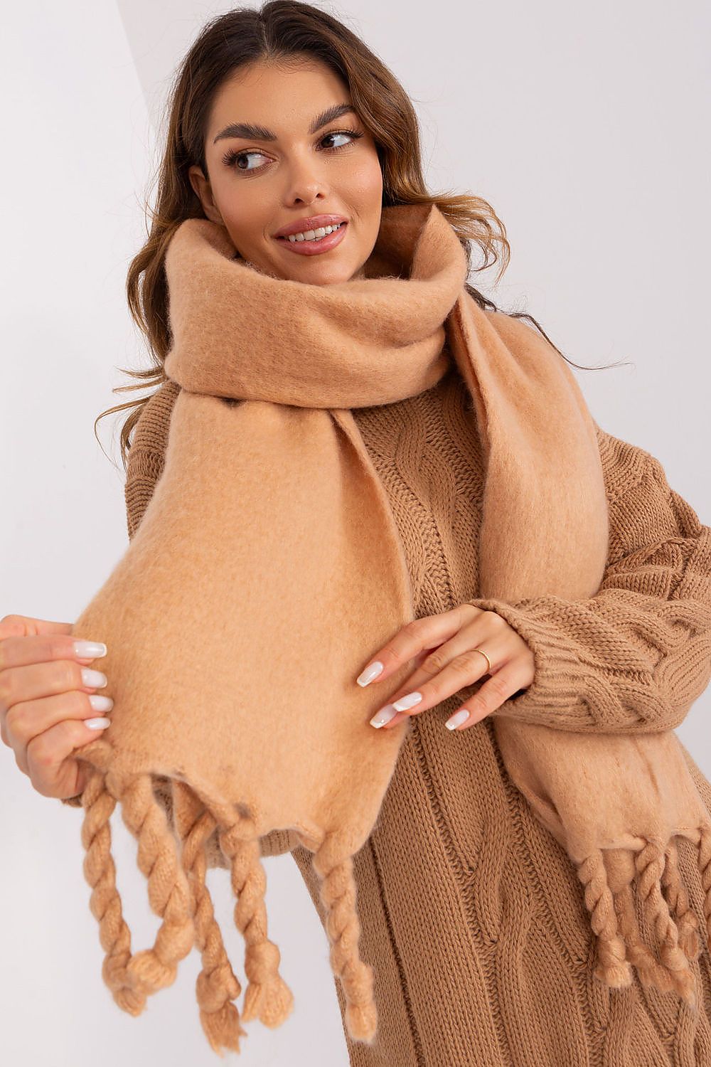 scarf model 190589 AT