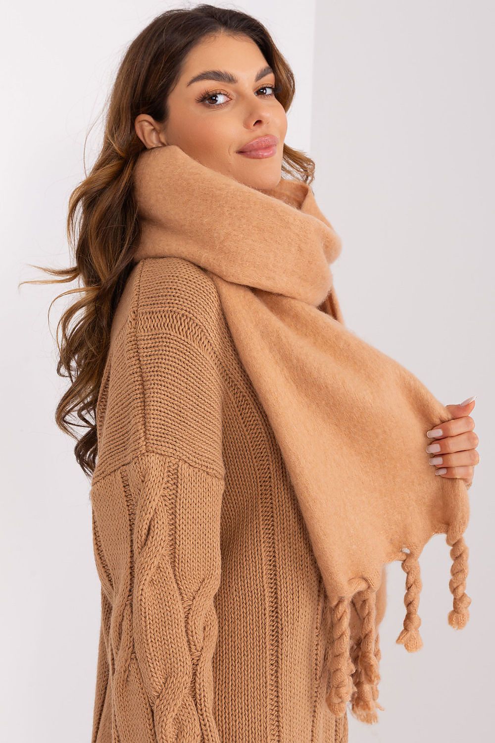 scarf model 190589 AT