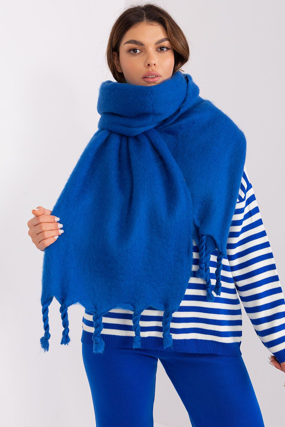 scarf model 190589 AT