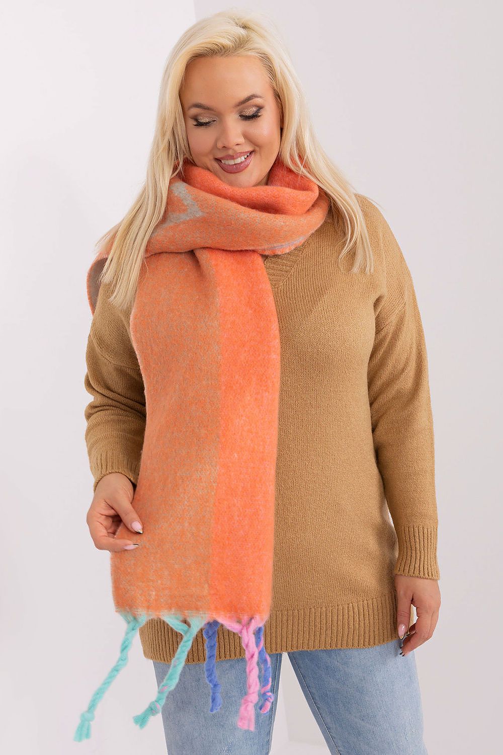 scarf model 190561 AT