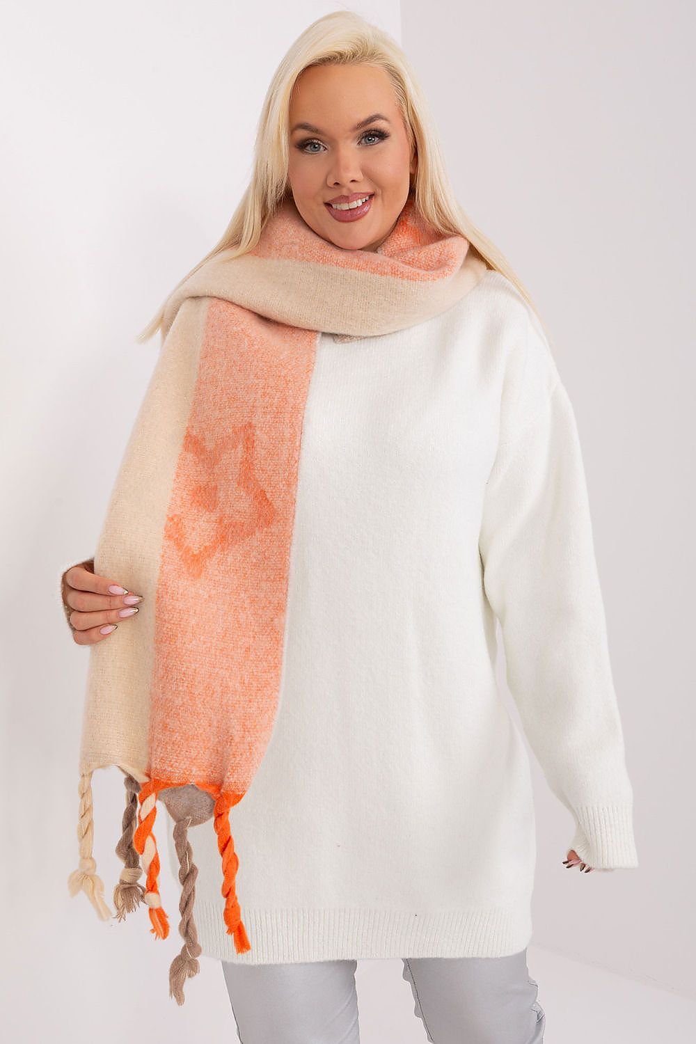 scarf model 190561 AT