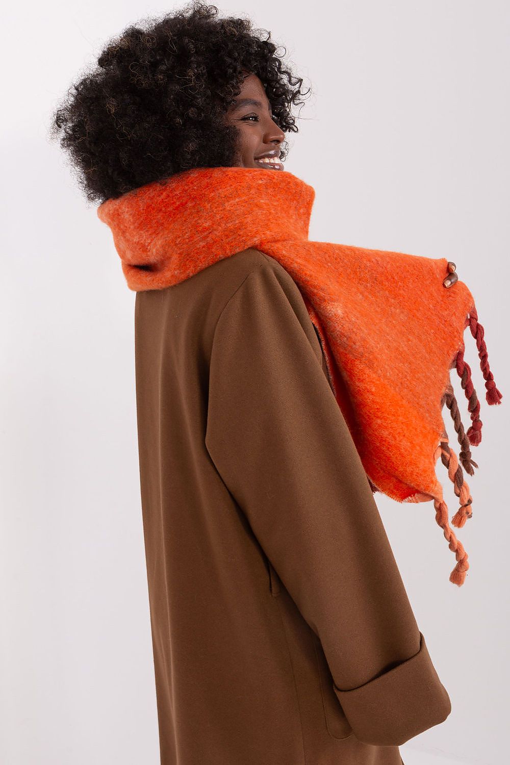 scarf model 190561 AT