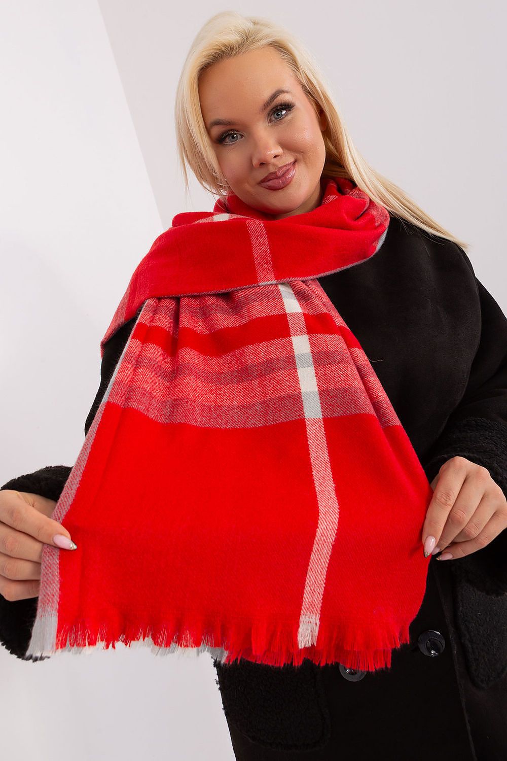 scarf model 190569 AT