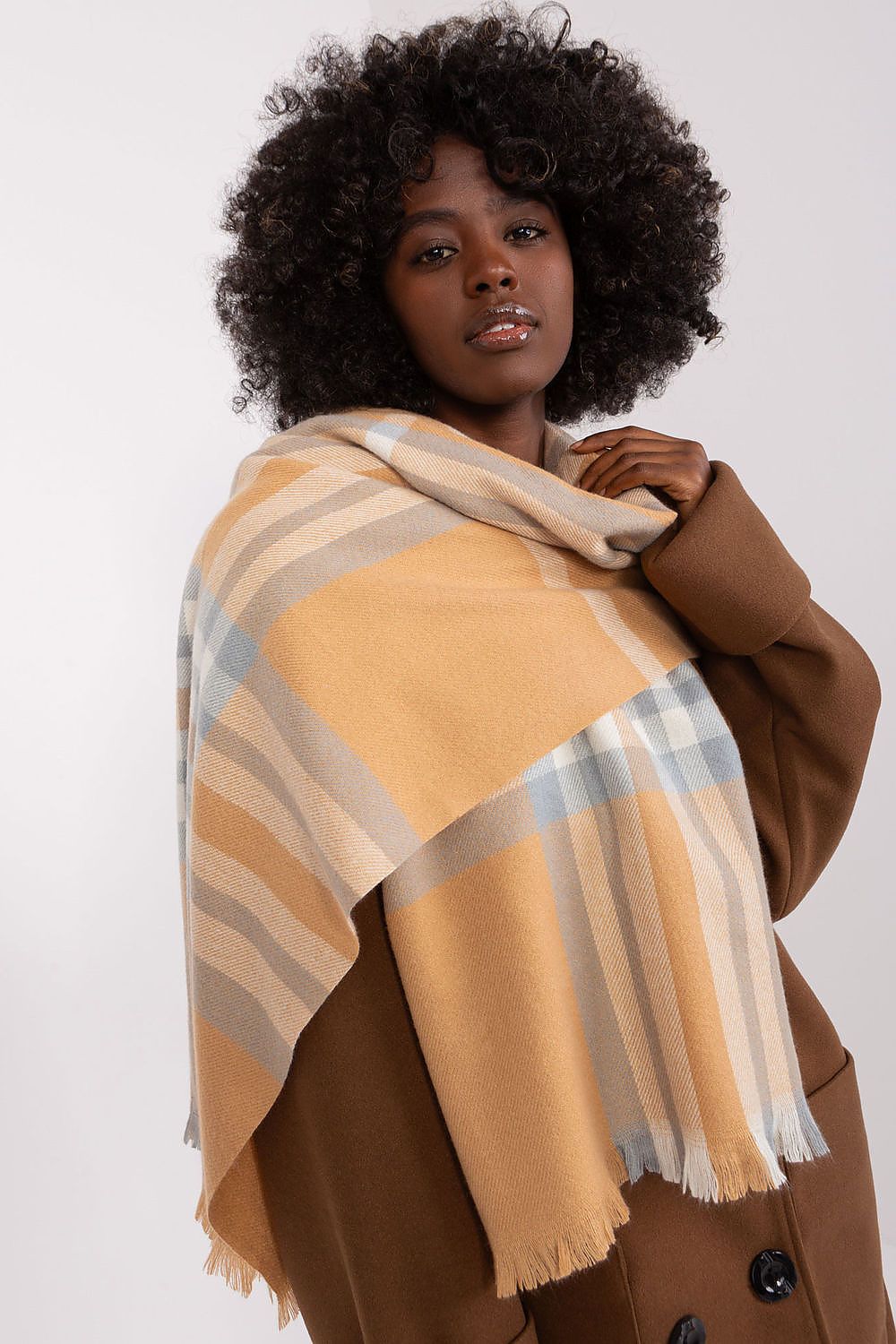 scarf model 190569 AT