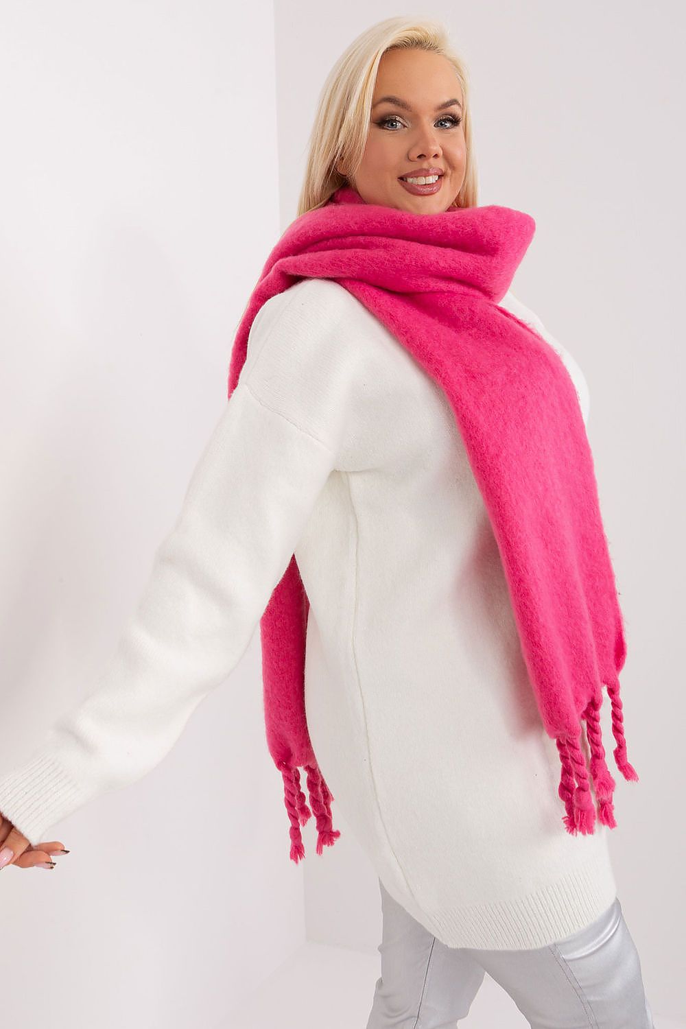 scarf model 190589 AT