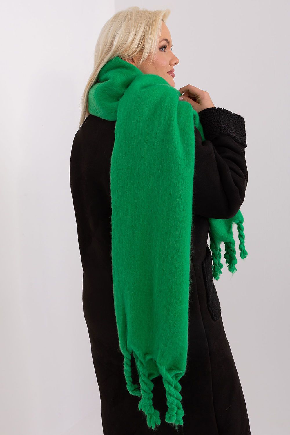 scarf model 190589 AT