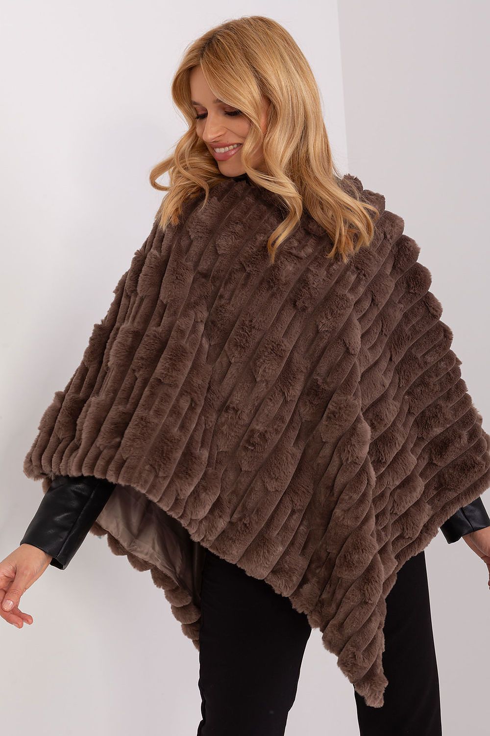 poncho model 200534 AT