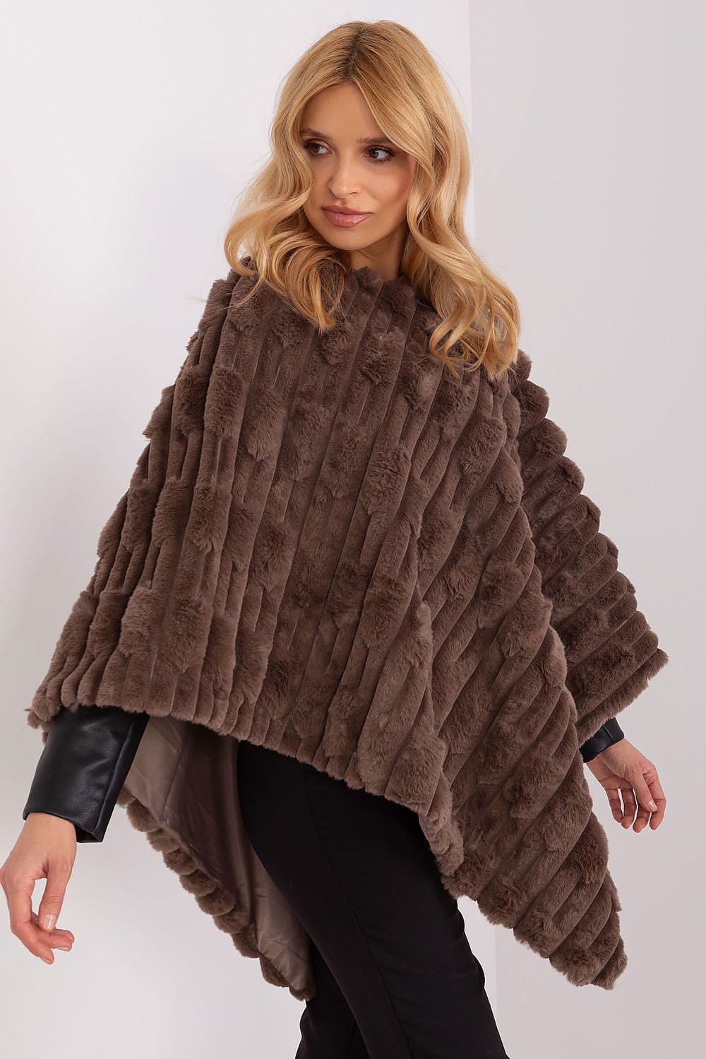 poncho model 200534 AT