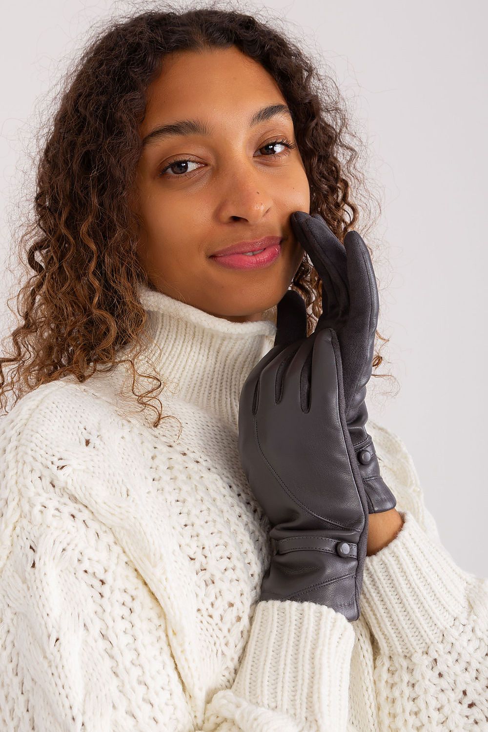 gloves model 191350 AT