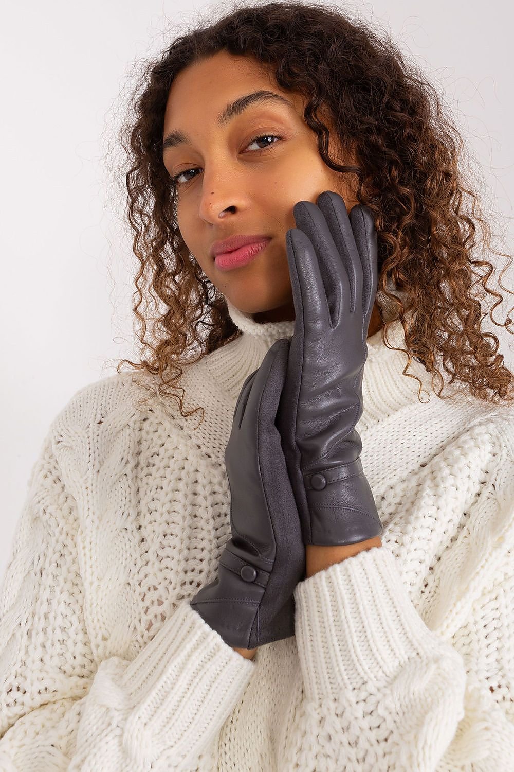 gloves model 191350 AT