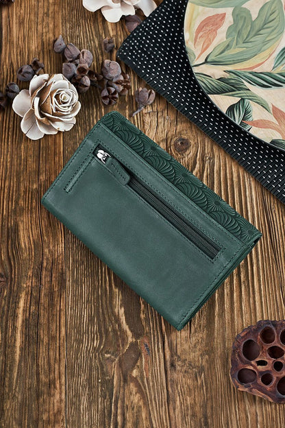 women's wallet model 191545 Galanter