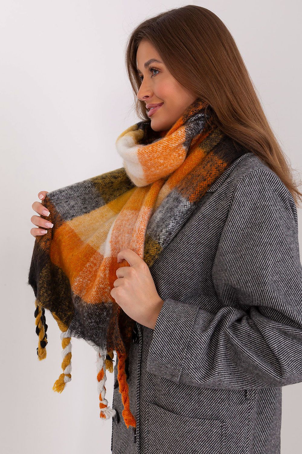 scarf model 191719 AT