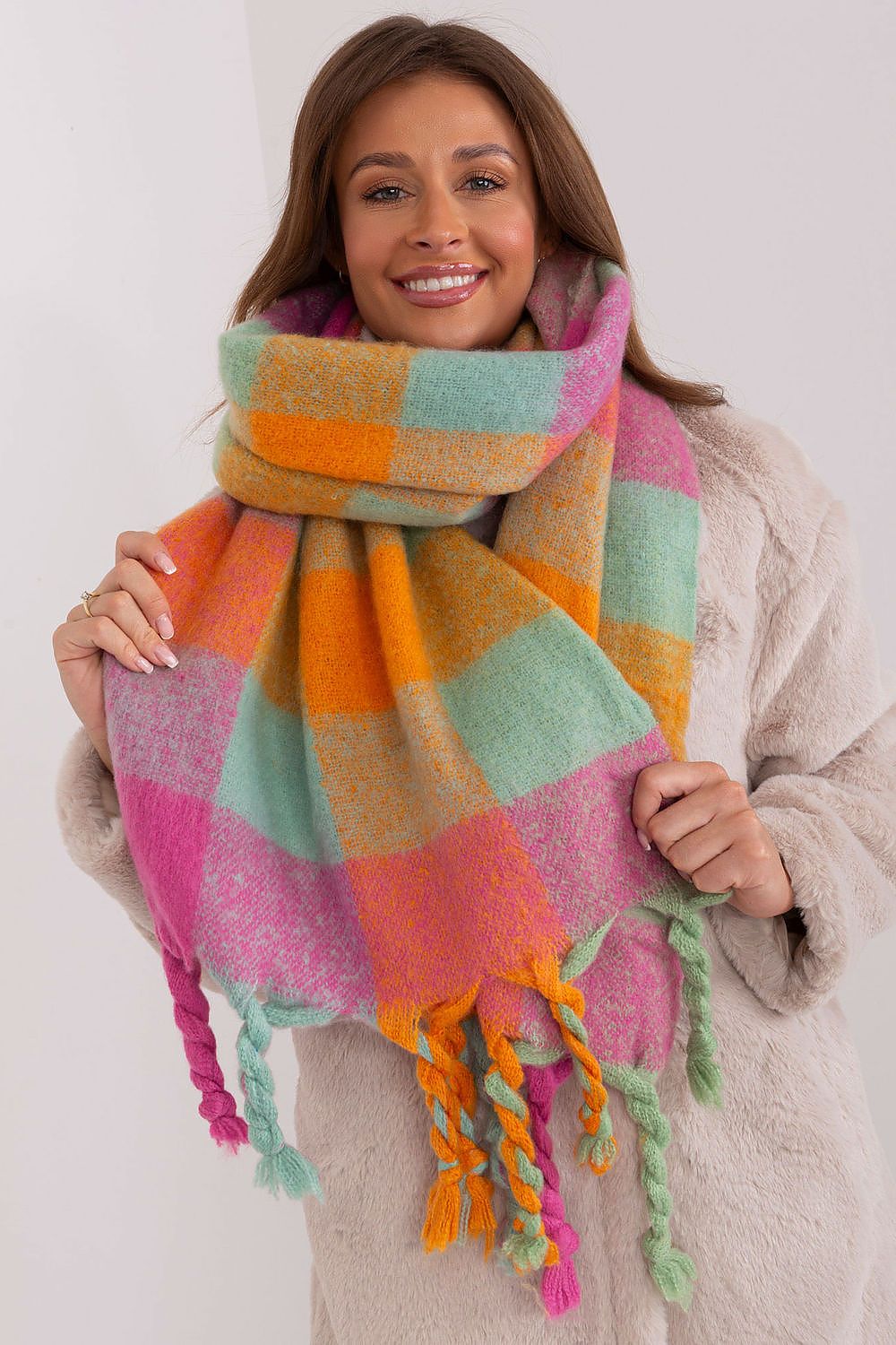 scarf model 191719 AT