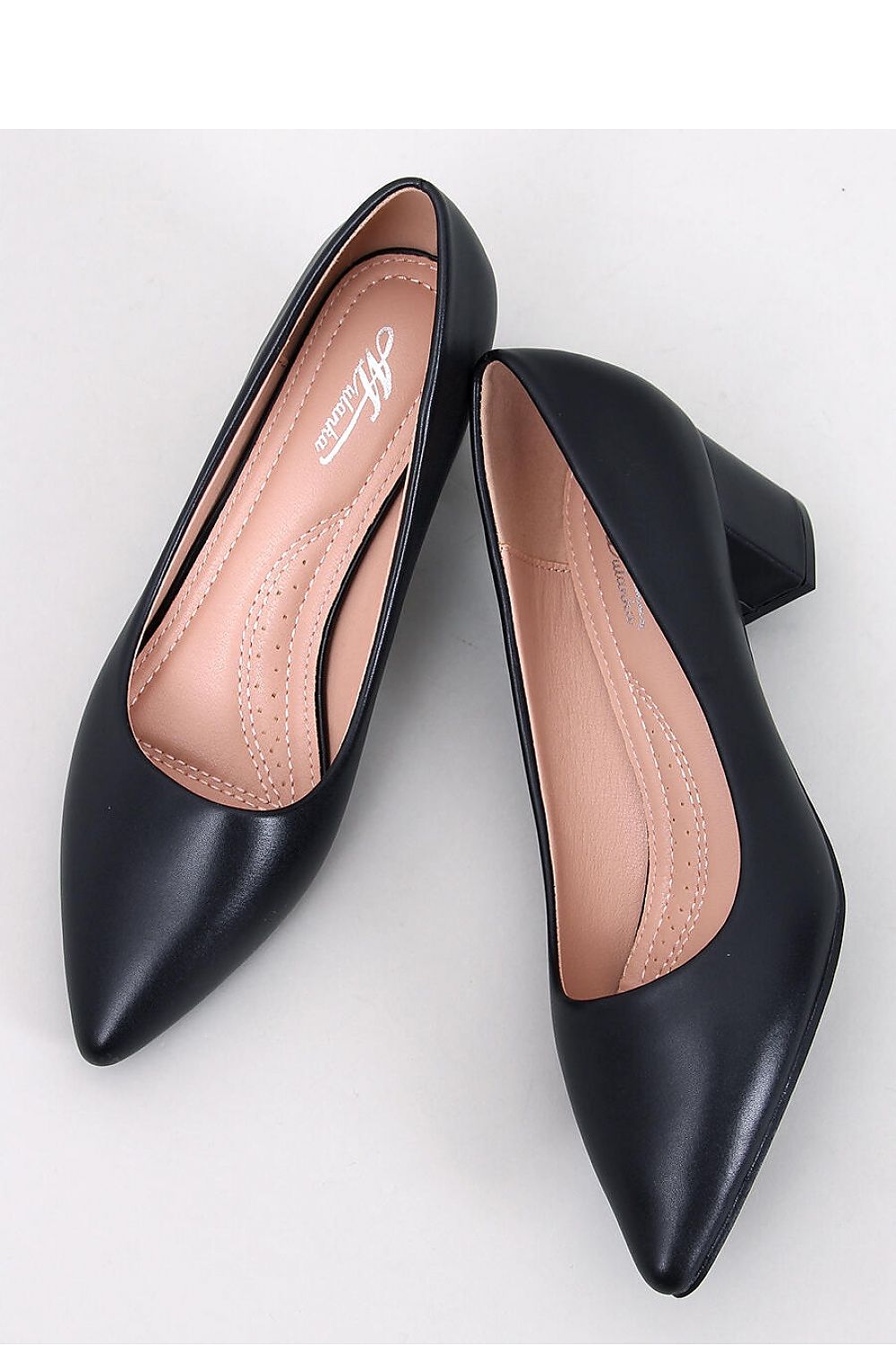 Pumps with thick heel model 194615 Inello