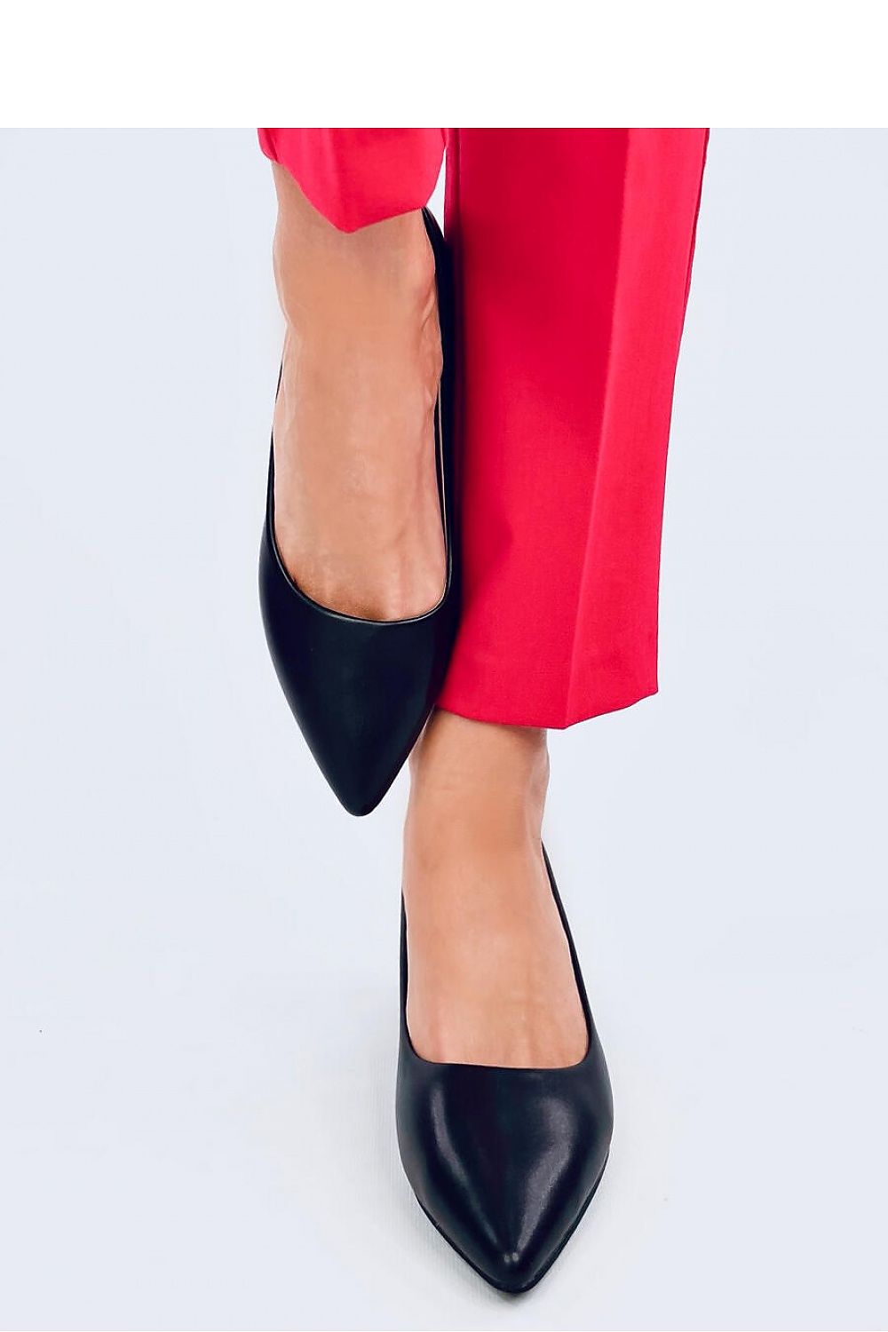 Pumps with thick heel model 194615 Inello