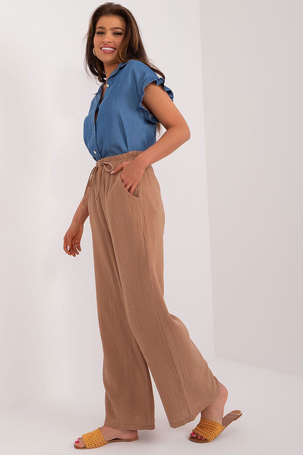 Women's trousers model 194857 Italy Moda