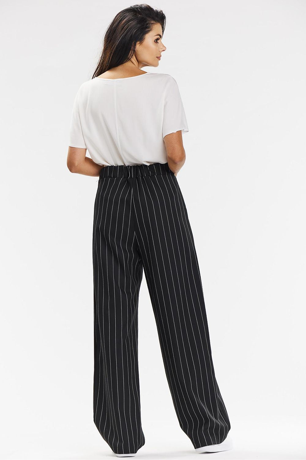 Ladies trousers model 200565 awama