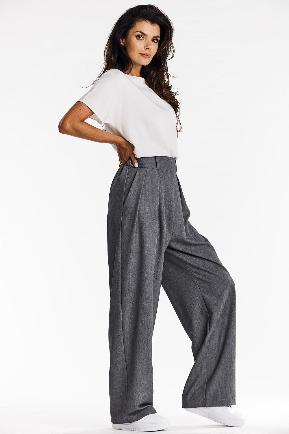 Ladies trousers model 201252 awama