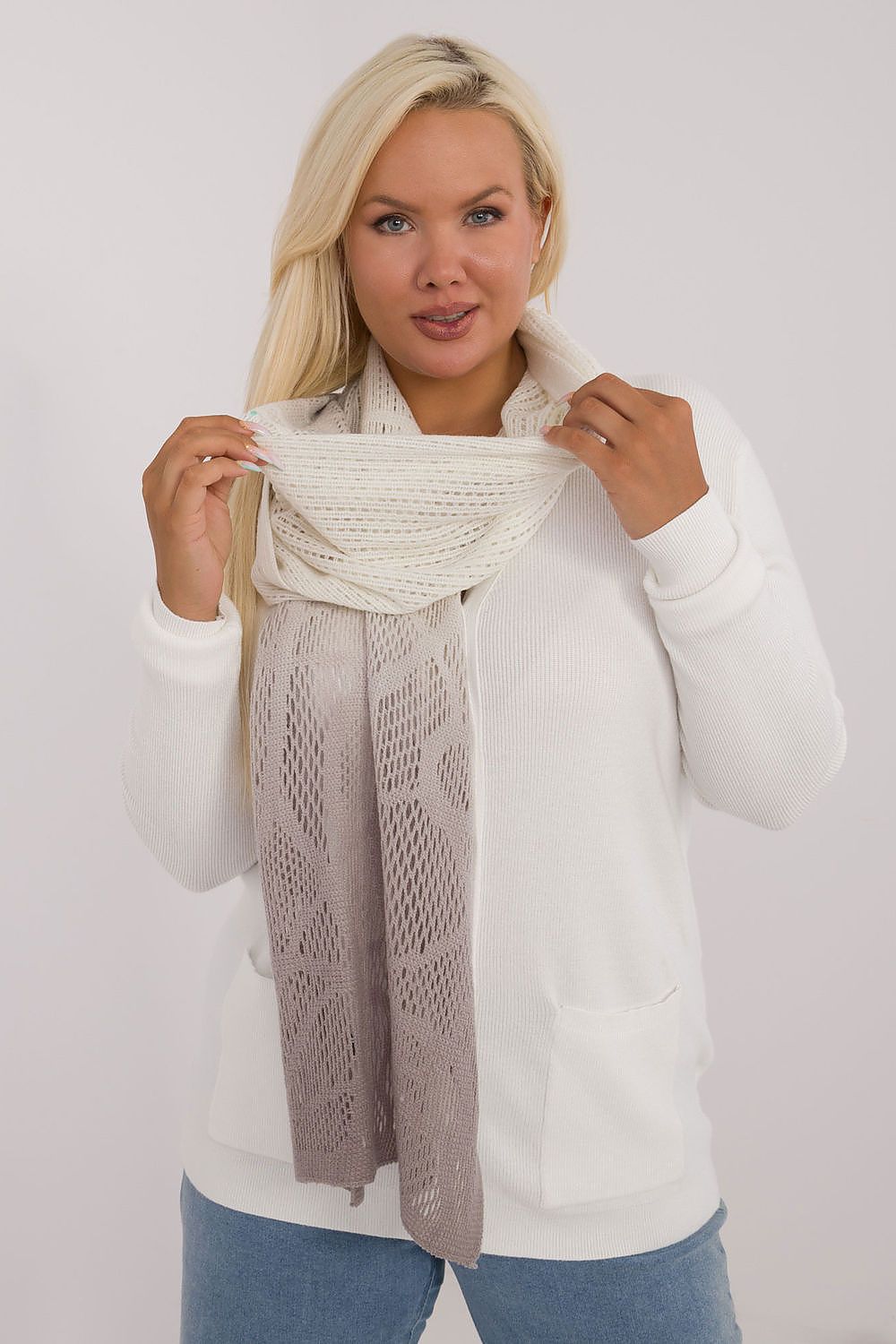 scarf model 200860 AT