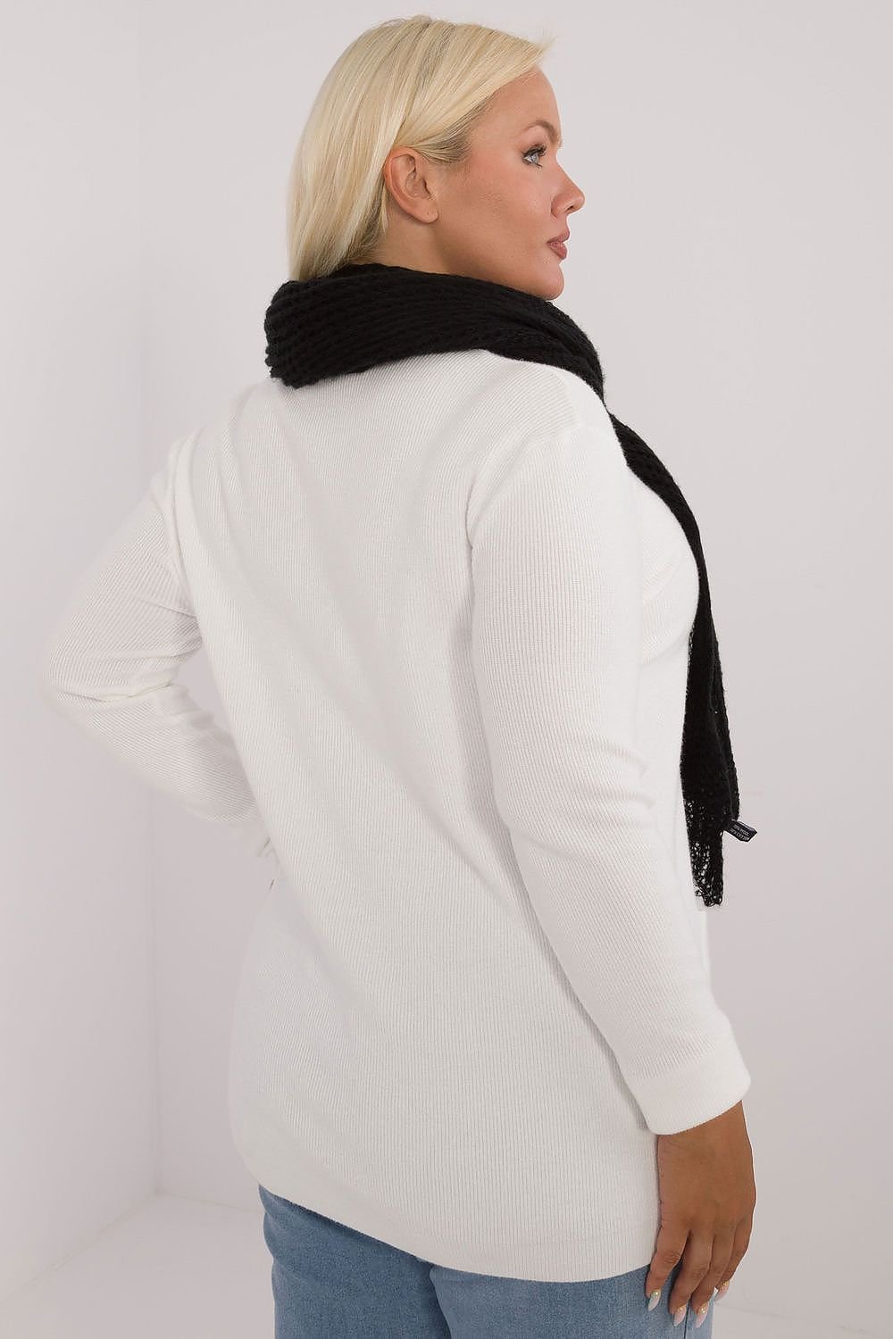 scarf model 200976 AT