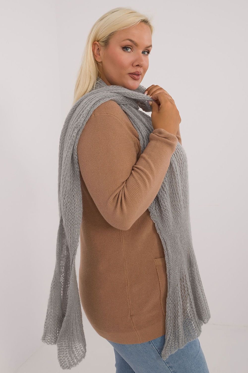 scarf model 200976 AT