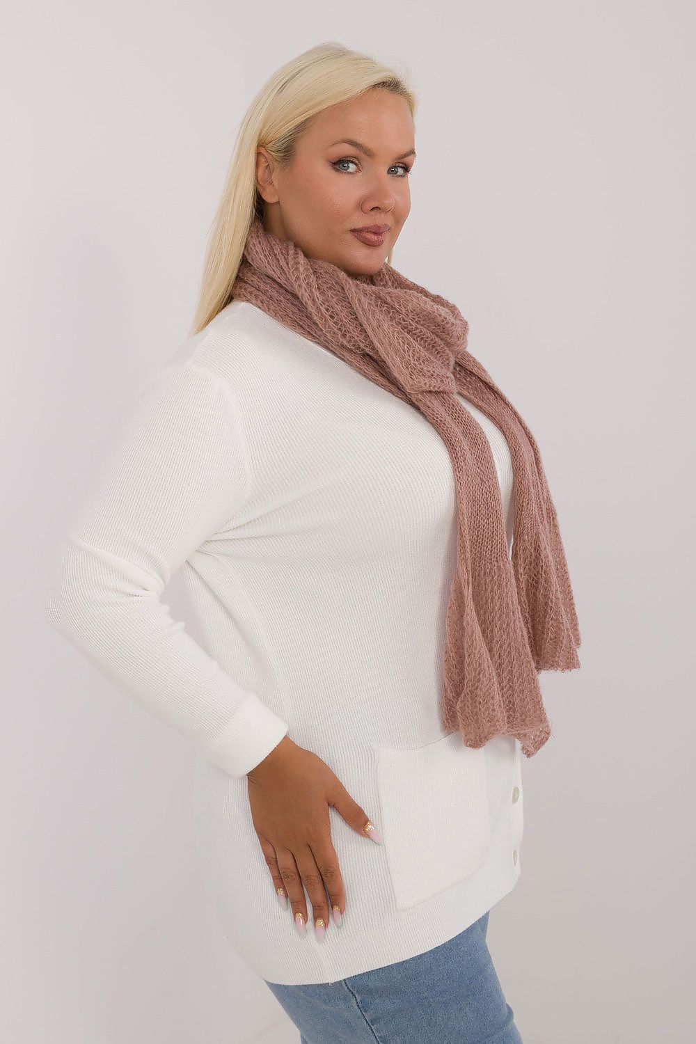 scarf model 200976 AT