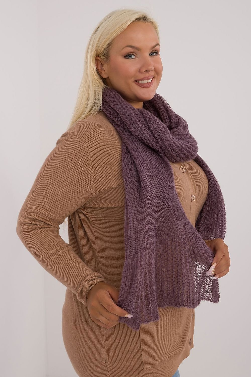 scarf model 200976 AT