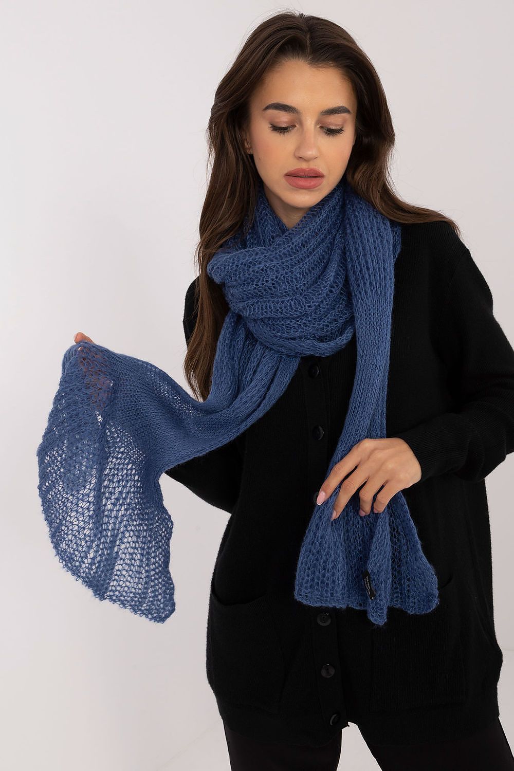 scarf model 200976 AT