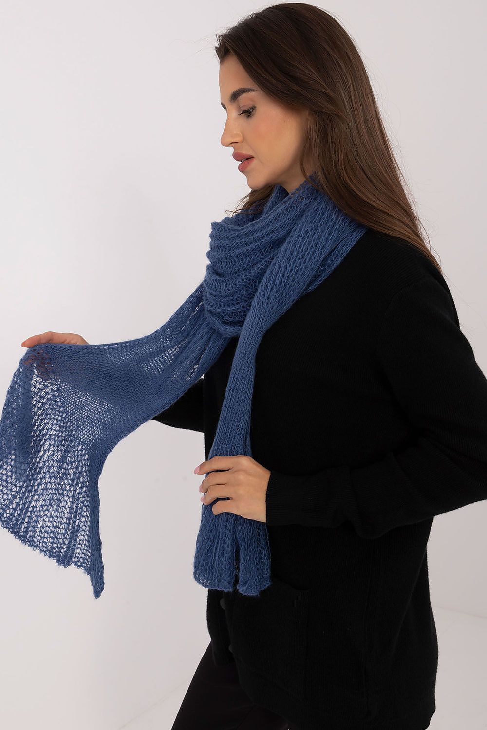 scarf model 200976 AT