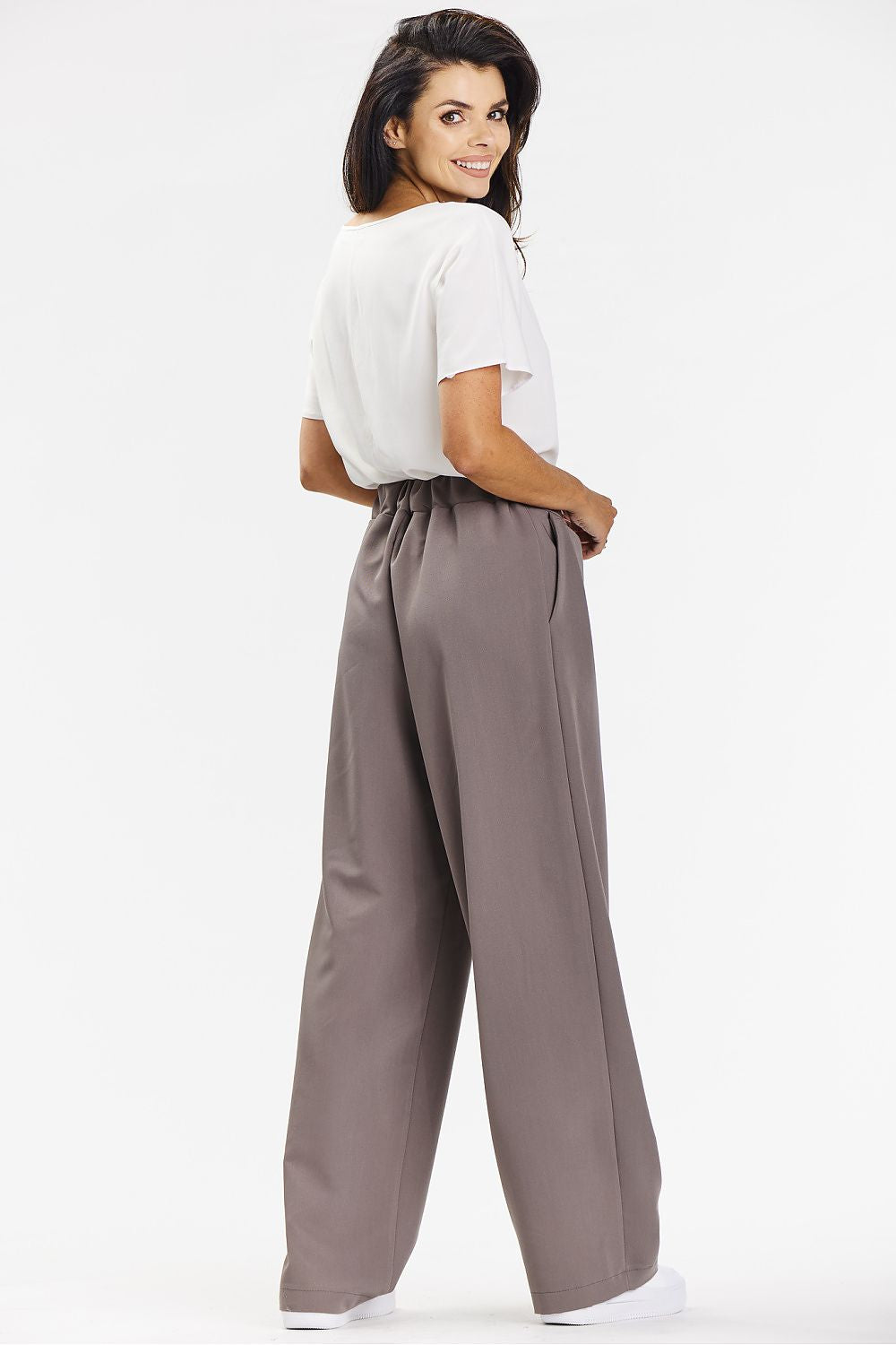 Ladies trousers model 201252 awama